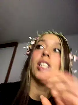 Snapshot of BlueStoneX chatting on October 2, 6:42 am BlueStoneX online show from October 2, 6:42 am