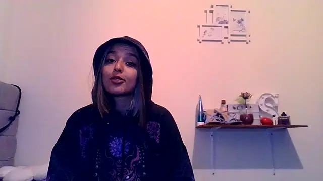 BlueStoneX online show from February 5, 7:02 am