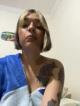 BlueStoneX online show from May 11, 9:37 am