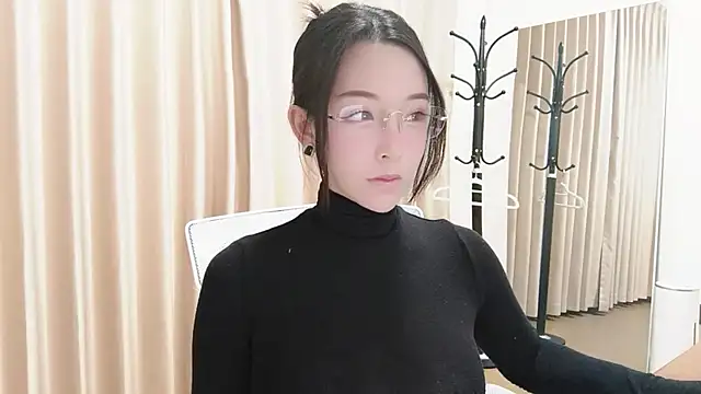 Snapshot of Lucky-kaka999 chatting on December 22, 2:08 am Lucky-kaka999 online show from December 22, 2:08 am