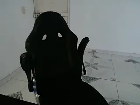 Clyde019 online show from January 8, 6:20 pm