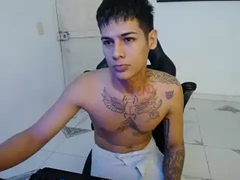 Clyde019 online show from January 12, 1:48 pm