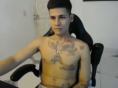 Clyde019 online show from February 14, 8:48 pm