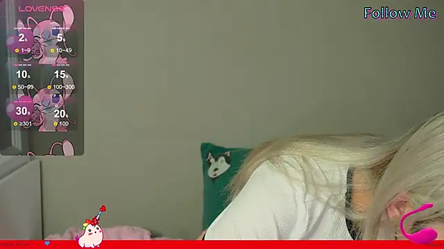 Snapshot of Vasya_Sylvia chatting on May 12, 8:55 am Vasya Sylvia online show from May 12, 8:55 am