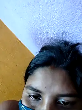 Snapshot of sweet_suman chatting on April 24, 5:26 pm sweet suman online show from April 24, 5:26 pm