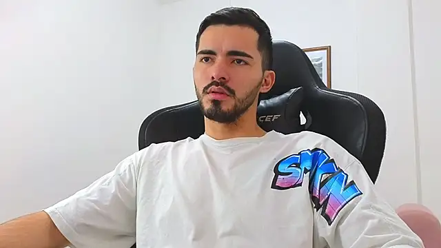 Massimoo 07 online show from January 13, 7:10 pm