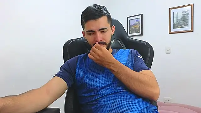 Massimoo 07 online show from February 8, 8:42 pm