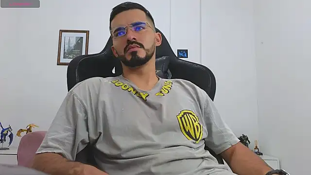 Massimoo 07 online show from October 15, 7:25 pm