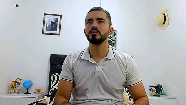 Massimoo 07 online show from August 1, 6:18 pm