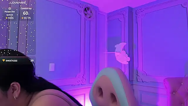 stefany duque1  online show from December 27, 9:06 am