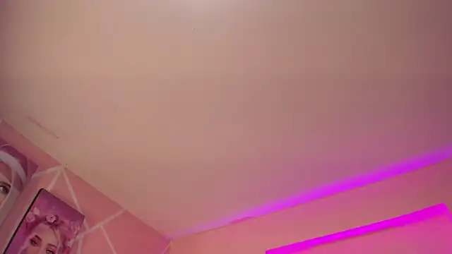 paris noa online show from October 7, 7:22 pm