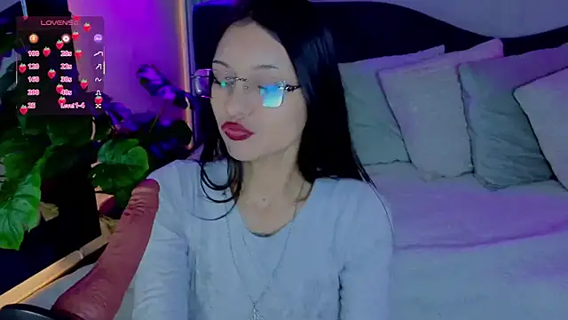 Abbydreams  online show from May 14, 7:42 pm