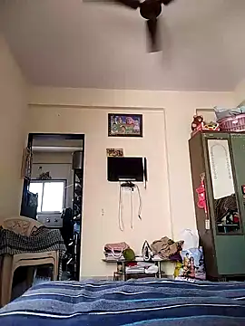 Snapshot of hot_punekar chatting on February 13, 6:09 am hot punekar online show from February 13, 6:09 am