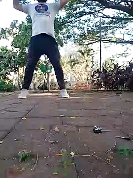 Snapshot of hot_punekar chatting on March 6, 2:41 am hot punekar online show from March 6, 2:41 am