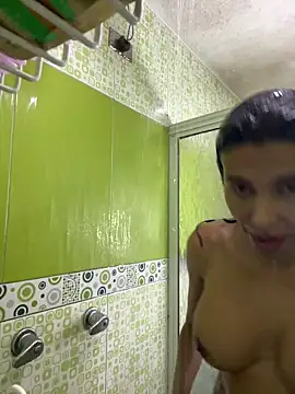 Ebonyxprincess  online show from December 19, 7:43 pm