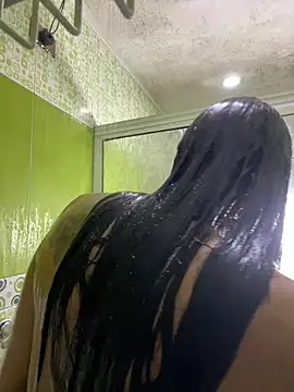 Ebonyxprincess  online show from May 6, 8:25 pm