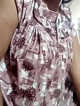 Snapshot of LustyBhabhi chatting on February 1, 5:18 am LustyBhabhi online show from February 1, 5:18 am