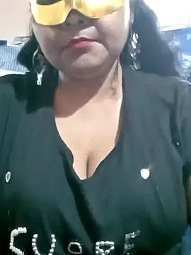 Snapshot of LustyBhabhi chatting on February 23, 1:53 pm LustyBhabhi online show from February 23, 1:53 pm