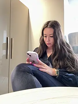 AndreaMood online show from February 11, 4:33 am