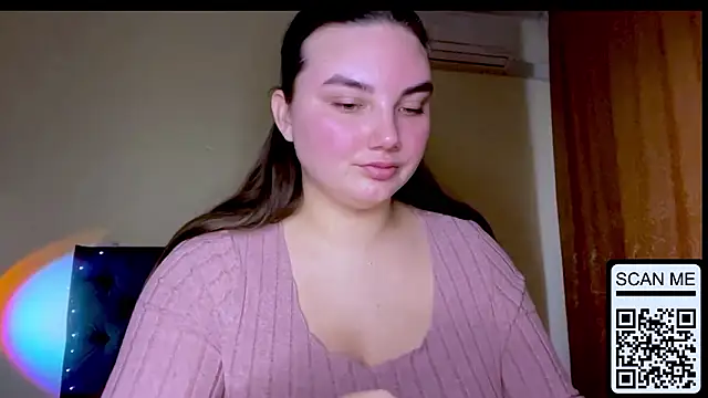 Snapshot of Dreamyblushfairy chatting on February 22, 3:21 pm Dreamyblushfairy online show from February 22, 3:21 pm