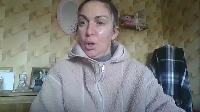 BELLAMORGANE1 online show from December 29, 12:45 pm