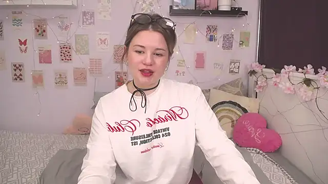 TessPleasure online show from January 9, 5:11 pm