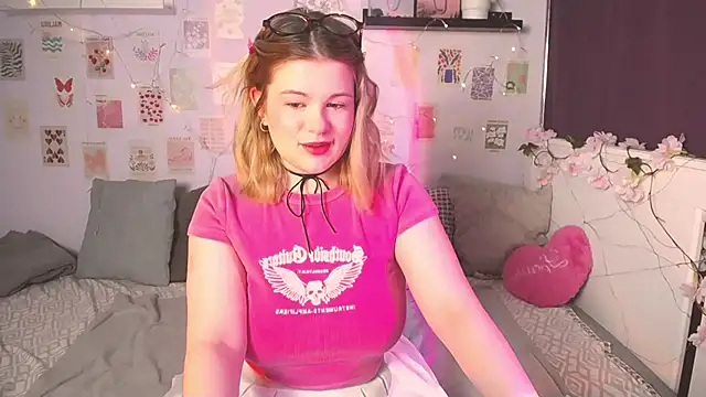 TessPleasure online show from January 31, 2:28 pm