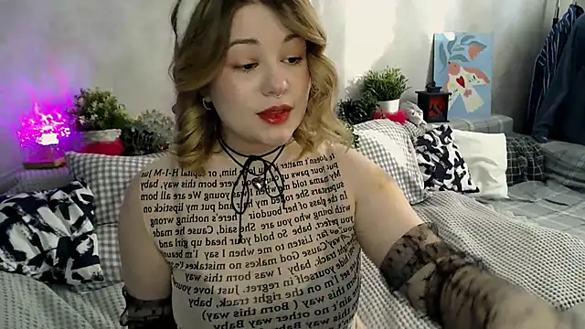 TessPleasure online show from February 14, 10:28 am