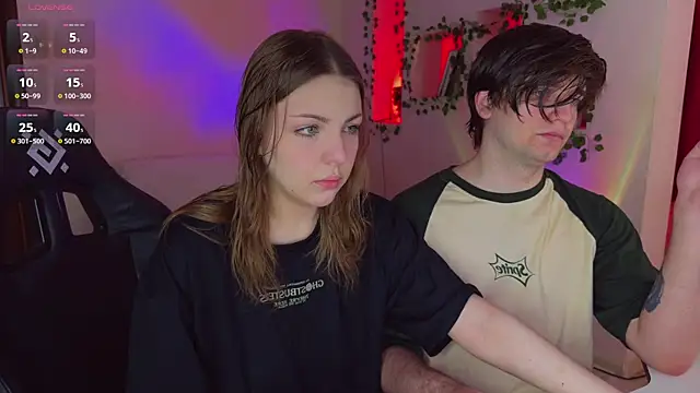 RobertAndLinela online show from May 7, 1:49 pm