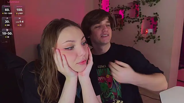 RobertAndLinela online show from May 20, 1:12 am
