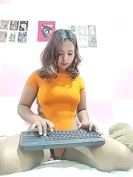 Snapshot of Paulina_mosh chatting on March 9, 4:55 pm Paulina mosh online show from March 9, 4:55 pm