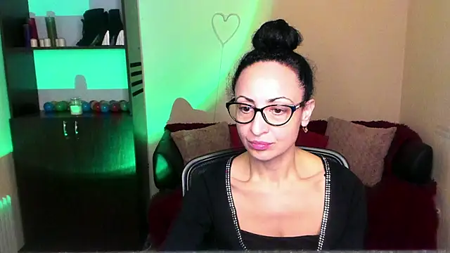 Arianasweety23 online show from January 10, 9:55 am