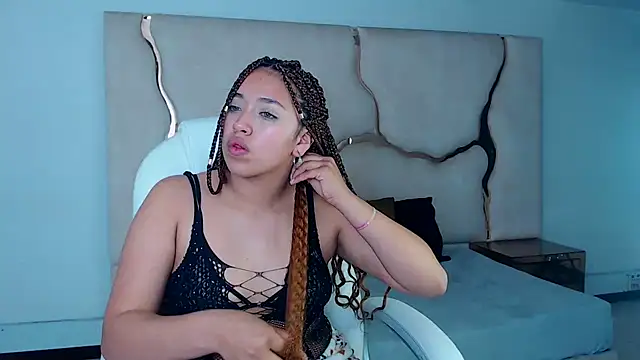 IsabellRodriguez18 online show from January 31, 11:03 am