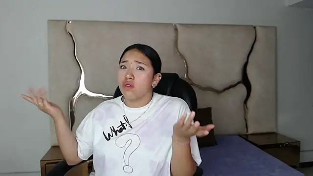 IsabellRodriguez18 online show from February 28, 4:32 am