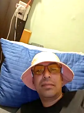 zeus2630 online show from November 29, 2:53 pm