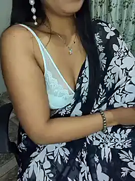 sexyhoney27 online show from January 30, 1:55 am