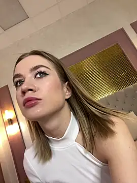 KiraMyers online show from January 28, 4:29 am