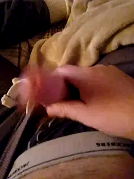 Snapshot of MaxiFabry chatting on October 29, 9:05 pm MaxiFabry online show from October 29, 9:05 pm