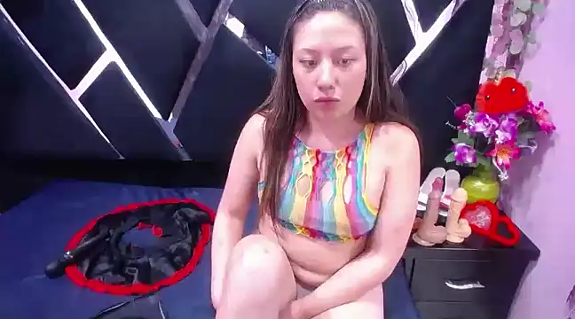 Snapshot of alison_deep chatting on January 15, 4:21 pm alison deep online show from January 15, 4:21 pm