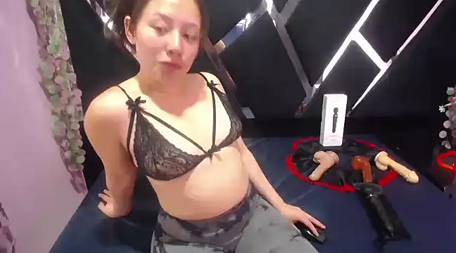 Snapshot of alison_deep chatting on February 26, 1:41 pm alison deep online show from February 26, 1:41 pm