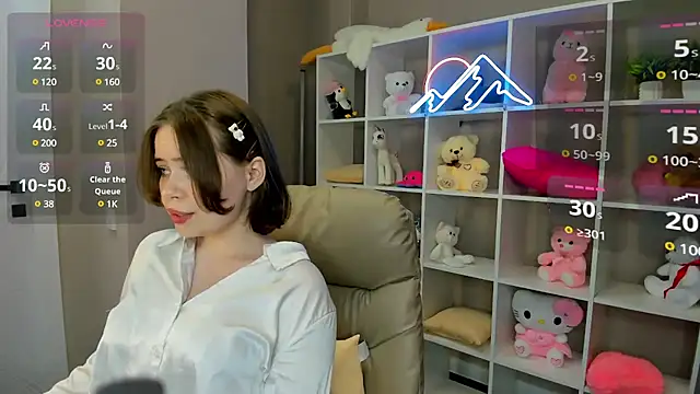 EricaElliott online show from March 4, 12:50 am