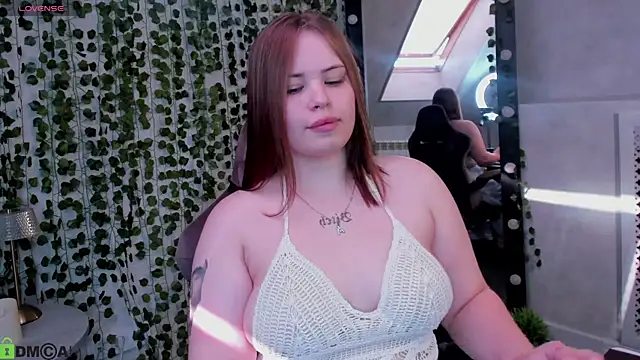 EricaElliott online show from July 1, 10:06 am