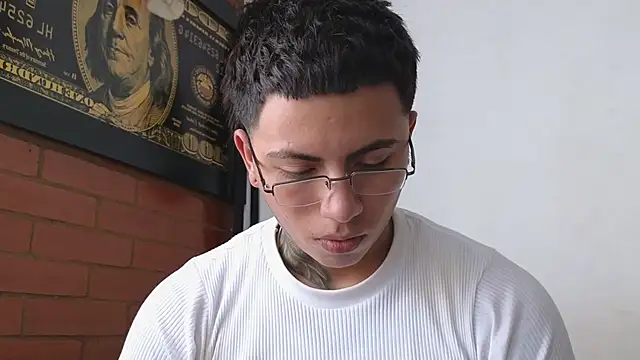 Thiago x Sahara online show from January 27, 3:39 pm