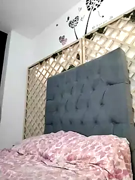 Mia WAll online show from January 10, 12:27 am