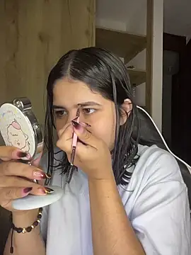 pretty angela1 online show from December 3, 3:47 am