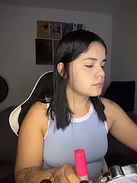 pretty angela1 online show from March 11, 11:00 pm