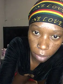 Snapshot of xxSexyTalia28 chatting on March 17, 10:24 pm xxSexyTalia28 online show from March 17, 10:24 pm