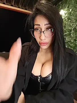 Isabellitasexi38 online show from May 3, 2:39 am