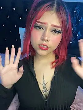 Snapshot of kath_kitty chatting on January 21, 2:22 am kath kitty online show from January 21, 2:22 am
