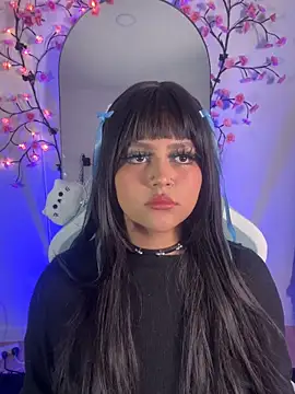 Snapshot of kath_kitty chatting on March 6, 3:03 am kath kitty online show from March 6, 3:03 am